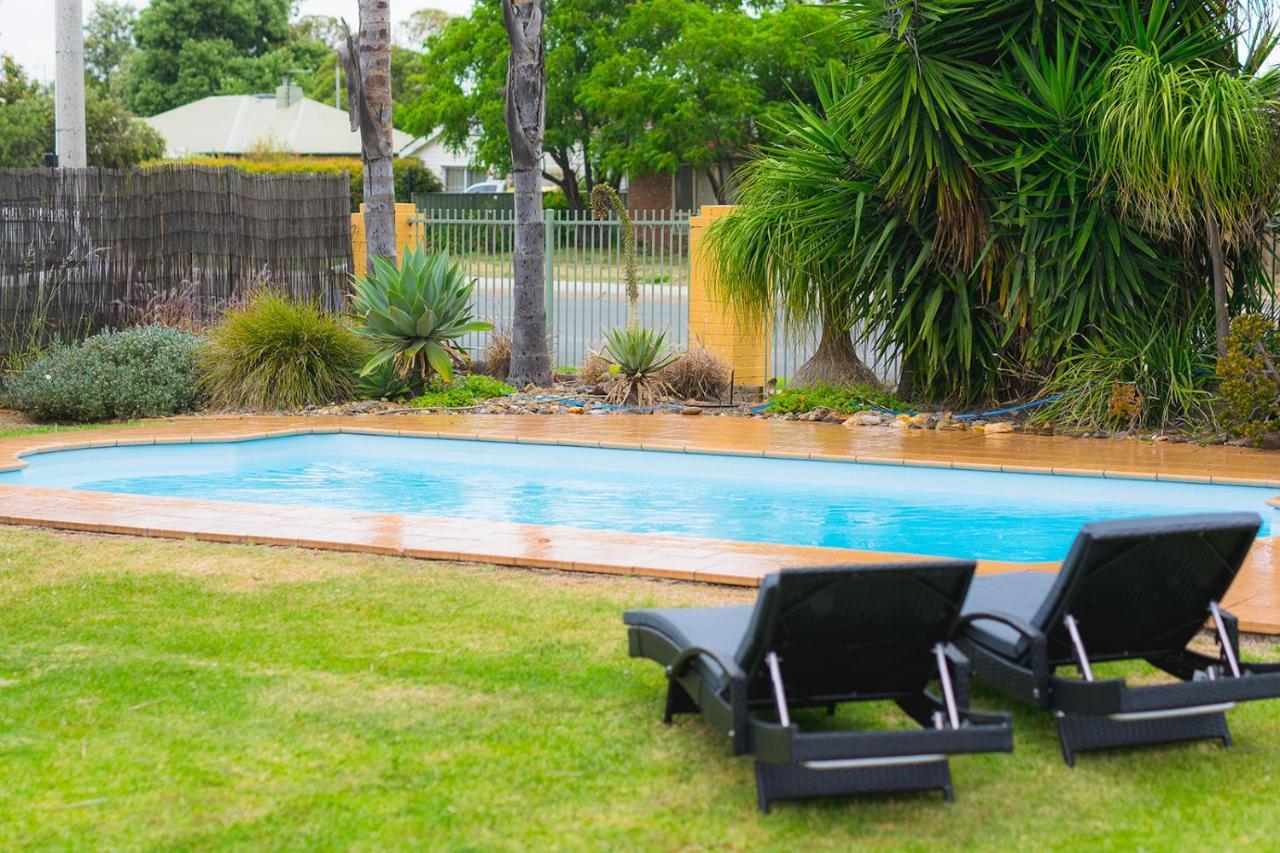 Echuca Motel מראה חיצוני תמונה